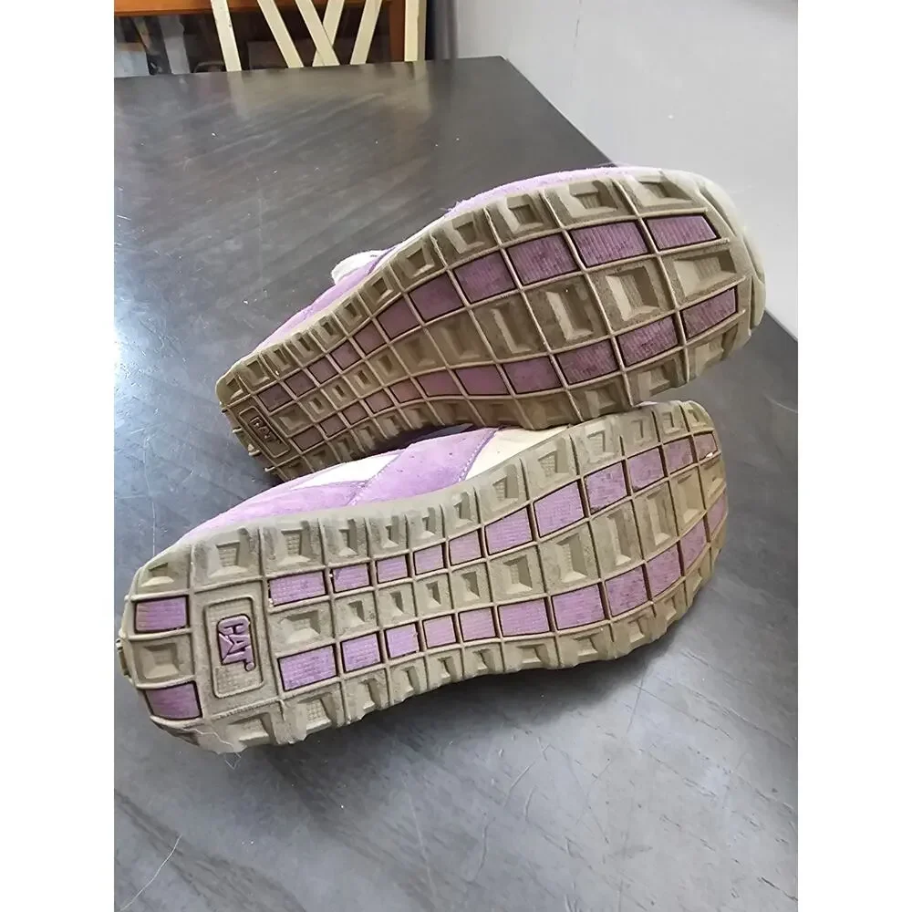 Cat Catapillat purple suade kids youth‎ shoes size 4/ EU 36
